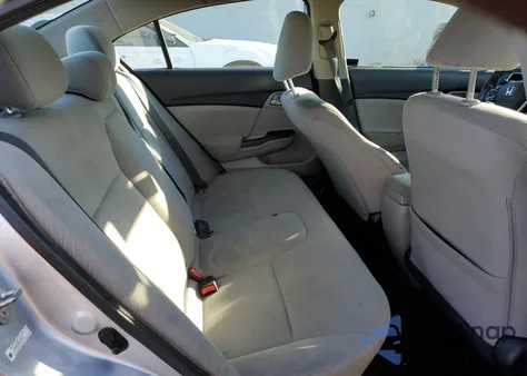 2013 Honda Civic Lx z USA, uszkodzony, nr VIN 2HGFB2F55DH561851